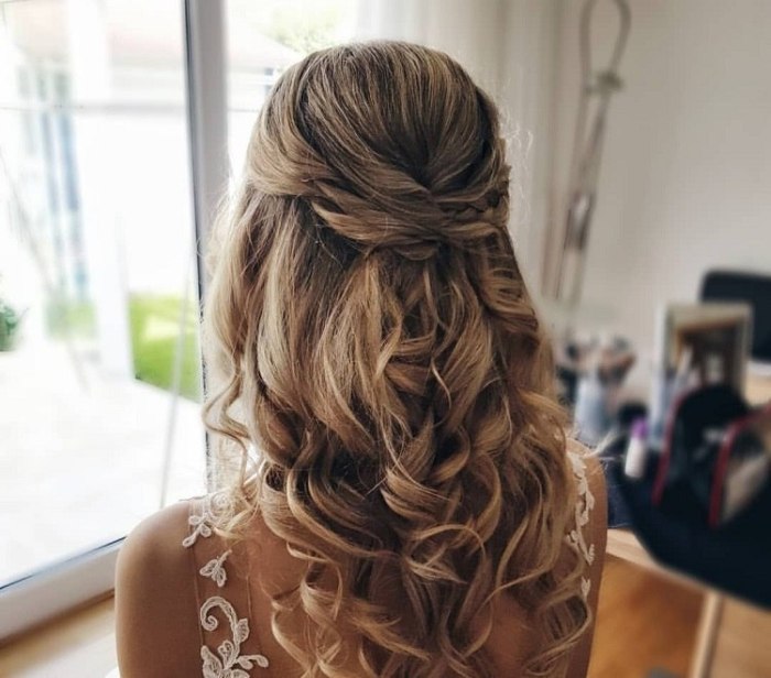 Homecoming hairstyles for long hair